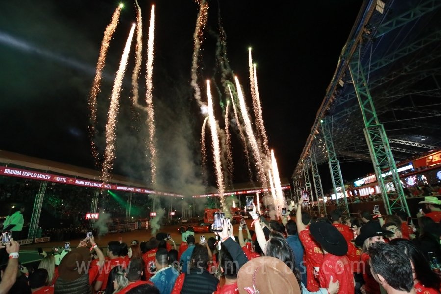 RIO PRETO COUNTRY BULLS REGISTRA RECORD DE PÚBLICO NA EDIÇÃO ESPECIAL DE 25 ANOS - Eloisa Mattos