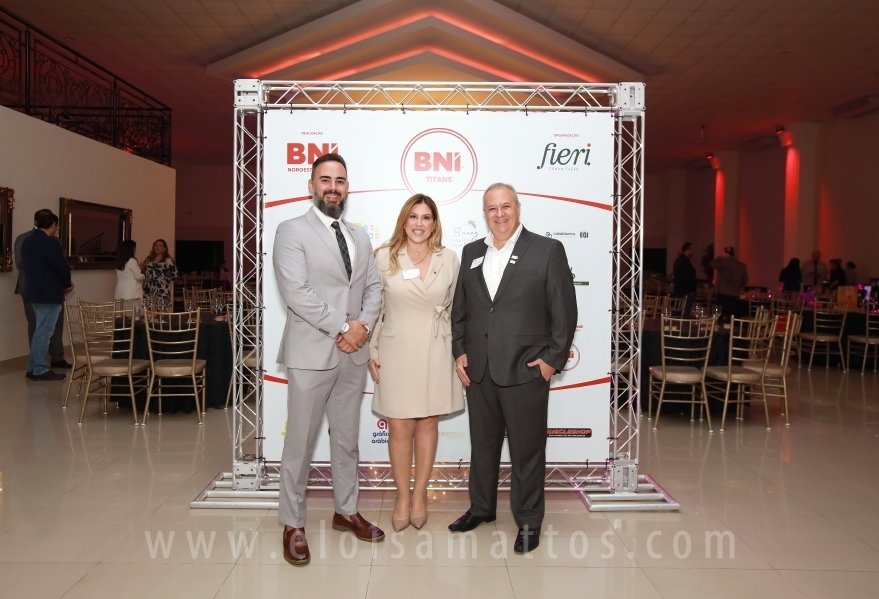 BNI NOROESTE PAULISTA LANÇA A PRIMEIRA EQUIPE NOTURNA DE SÃO JOSÉ DO RIO PRETO –  BNI TITANS - Eloisa Mattos