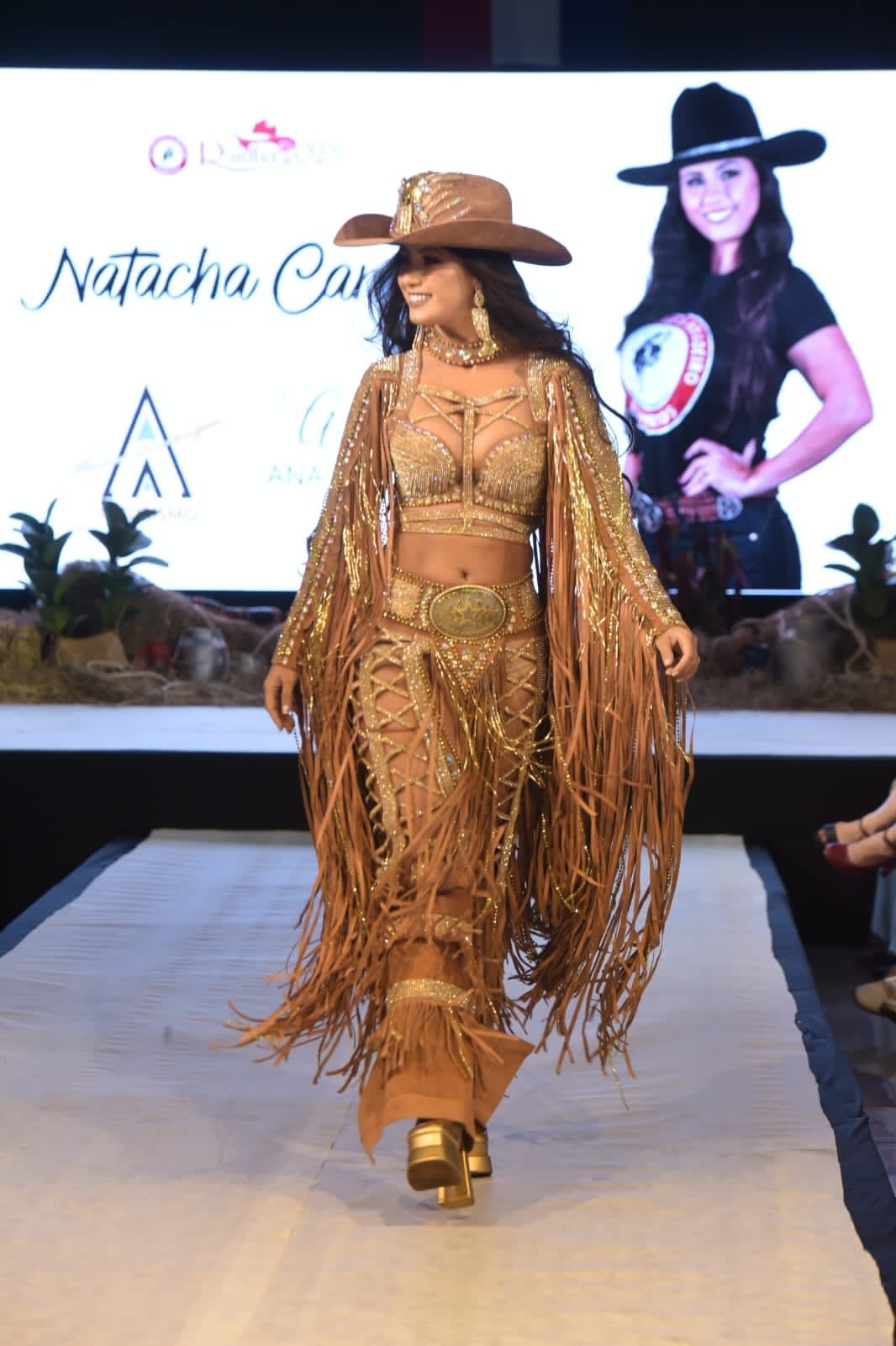 FESTA DO PEÃO DE BARRETOS ELEGE RAINHA