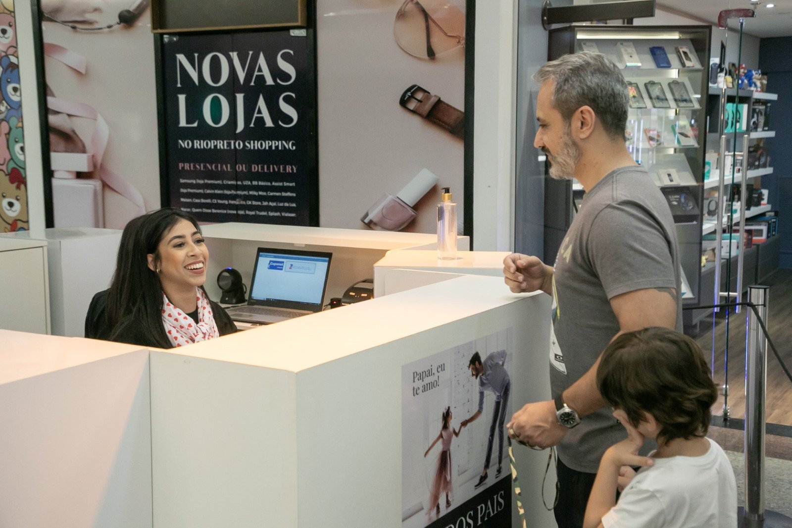 CAMPANHA DO DIA DOS PAIS TEM KIT ESPECIAL, OFICINAS PARA CRIANÇAS, EXPOSIÇÃO FOTOGRÁFICA E RODA DE CONVERSA