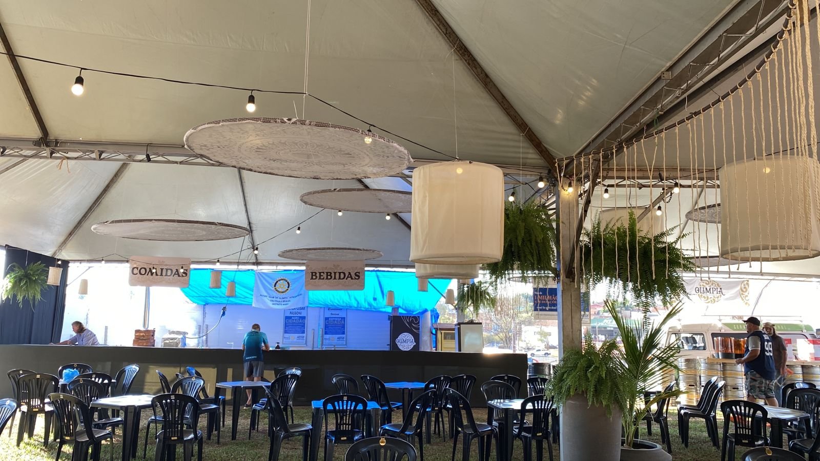 HOT BEACH PARTICIPA DO FEFOL  COM AÇÃO SOCIAL E PARCERIA COM O ROTARY