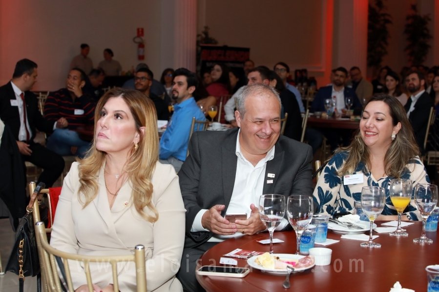 BNI NOROESTE PAULISTA LANÇA A PRIMEIRA EQUIPE NOTURNA DE SÃO JOSÉ DO RIO PRETO –  BNI TITANS - Eloisa Mattos