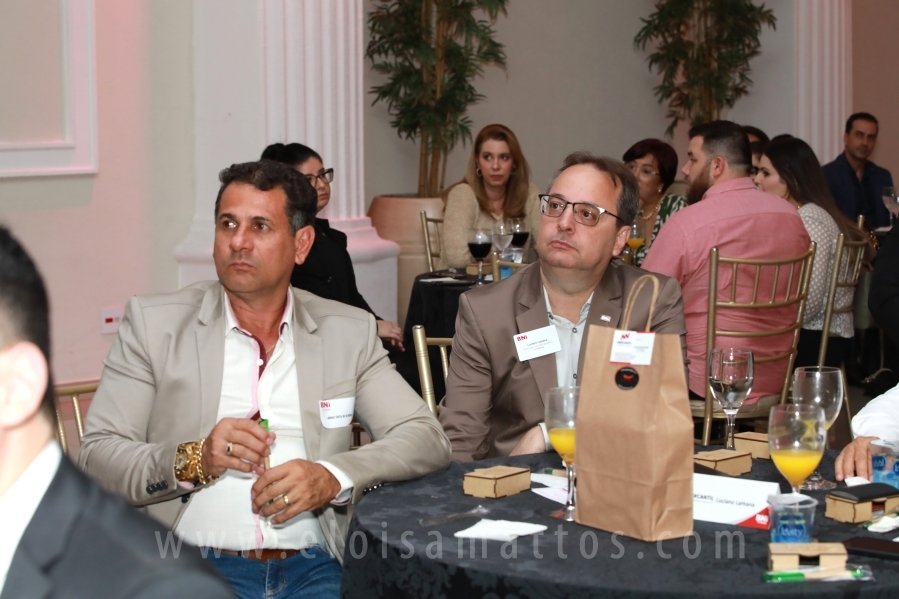 BNI NOROESTE PAULISTA LANÇA A PRIMEIRA EQUIPE NOTURNA DE SÃO JOSÉ DO RIO PRETO –  BNI TITANS - Eloisa Mattos