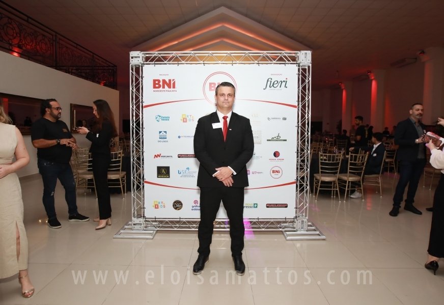 BNI NOROESTE PAULISTA LANÇA A PRIMEIRA EQUIPE NOTURNA DE SÃO JOSÉ DO RIO PRETO –  BNI TITANS - Eloisa Mattos