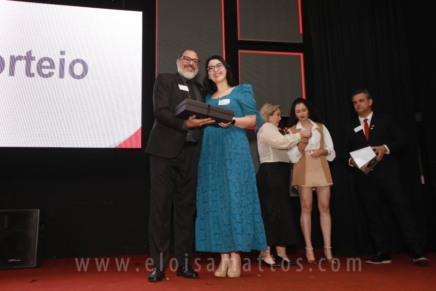 BNI NOROESTE PAULISTA LANÇA A PRIMEIRA EQUIPE NOTURNA DE SÃO JOSÉ DO RIO PRETO –  BNI TITANS - Eloisa Mattos