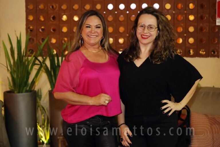 resized_eloisa-mattos—exposio-dia-dos-pais-na-arq-design_53107221802_o