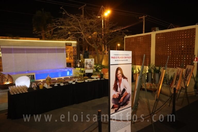 resized_eloisa-mattos—exposio-dia-dos-pais-na-arq-design_53108298898_o