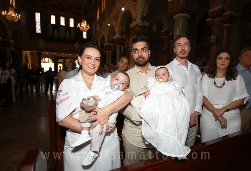 BATIZADO DOS GÊMEOS: JOSÉ MIGUEL E MARIA ALICE, COMEMORAÇÃO EM DOSE DUPLA. - Eloisa Mattos