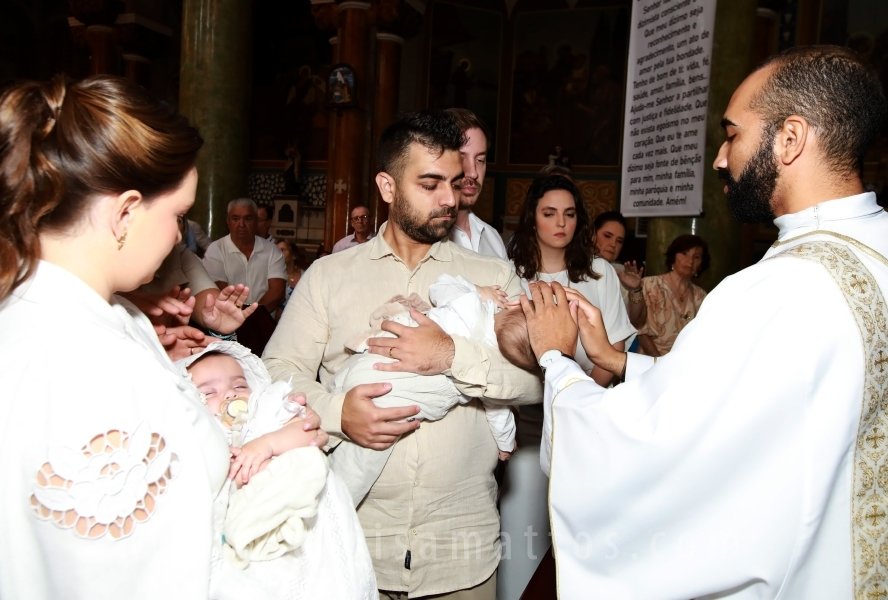 BATIZADO DOS GÊMEOS: JOSÉ MIGUEL E MARIA ALICE, COMEMORAÇÃO EM DOSE DUPLA. - Eloisa Mattos