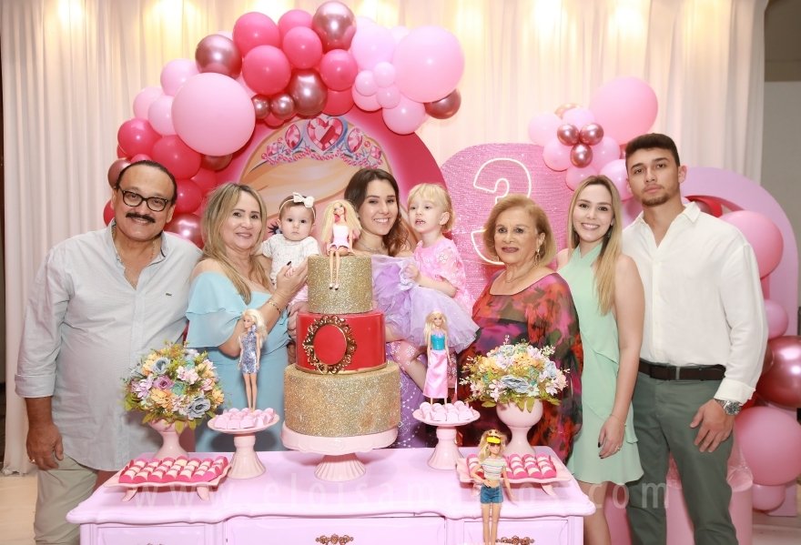 ANIVERSÁRIO DE 3 ANOS DA VERÔNICA – TEMA “BARBIE” - Eloisa Mattos