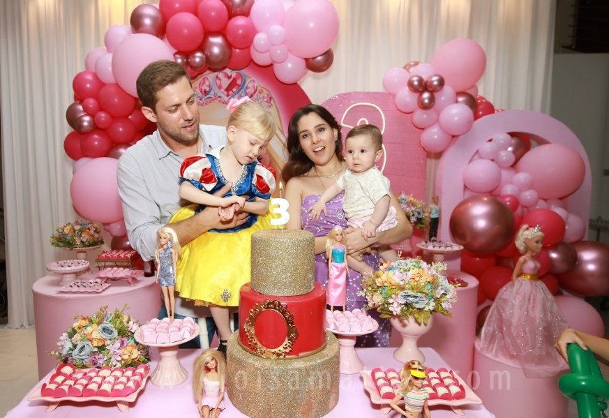 ANIVERSÁRIO DE 3 ANOS DA VERÔNICA – TEMA “BARBIE” - Eloisa Mattos