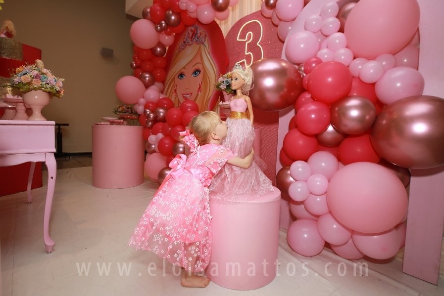 ANIVERSÁRIO DE 3 ANOS DA VERÔNICA – TEMA “BARBIE” - Eloisa Mattos