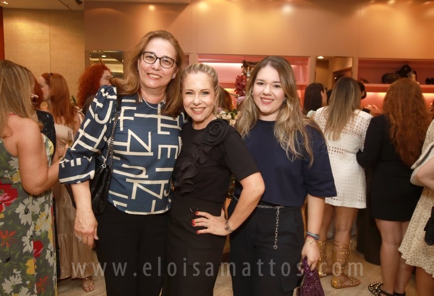 LESSÔ CALÇADOS – 40 ANOS DE SUCESSO – RIOPRETO SHOPPING - Eloisa Mattos
