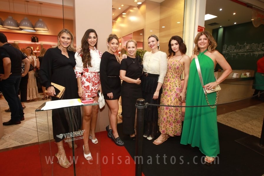 LESSÔ CALÇADOS – 40 ANOS DE SUCESSO – RIOPRETO SHOPPING - Eloisa Mattos