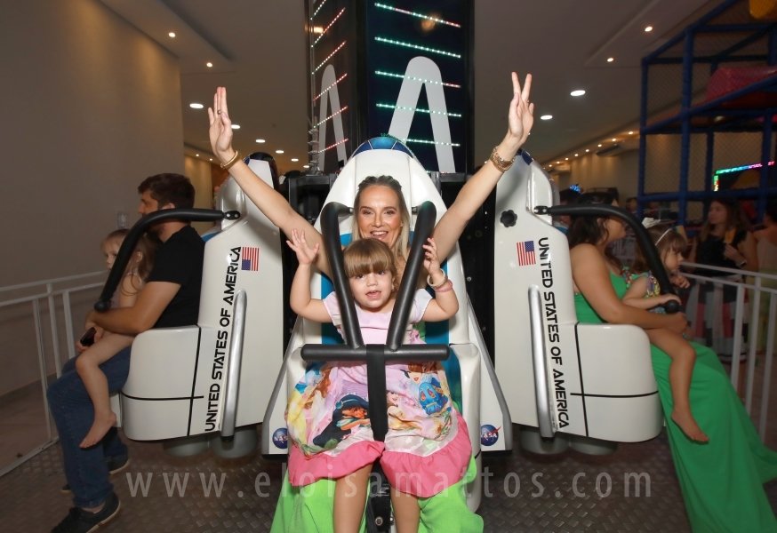 ANIVERSÁRIO DE 3 ANOS DA BELLA – MUNDO KIDS BUFFET - Eloisa Mattos