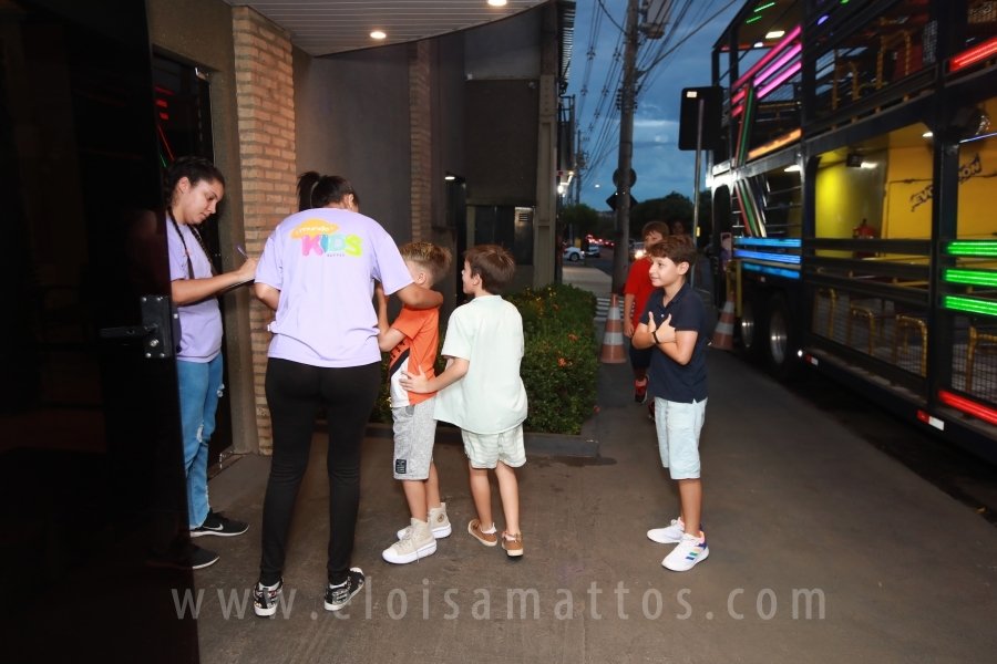 ANIVERSÁRIO DE 3 ANOS DA BELLA – MUNDO KIDS BUFFET - Eloisa Mattos