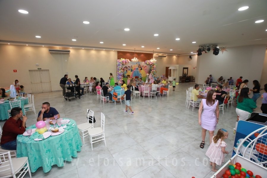 ANIVERSÁRIO DE 3 ANOS DA BELLA – MUNDO KIDS BUFFET - Eloisa Mattos