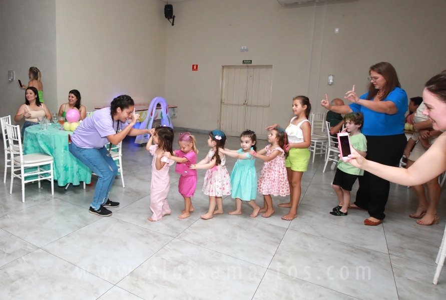 ANIVERSÁRIO DE 3 ANOS DA BELLA – MUNDO KIDS BUFFET - Eloisa Mattos