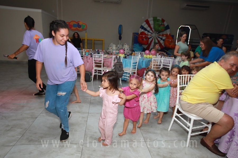 ANIVERSÁRIO DE 3 ANOS DA BELLA – MUNDO KIDS BUFFET - Eloisa Mattos