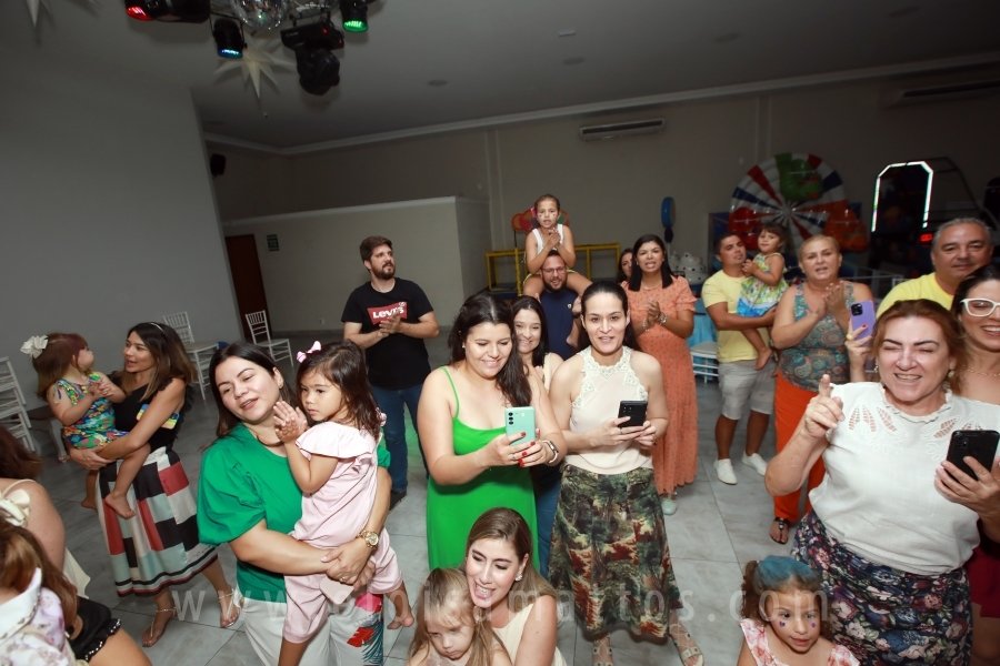 ANIVERSÁRIO DE 3 ANOS DA BELLA – MUNDO KIDS BUFFET - Eloisa Mattos