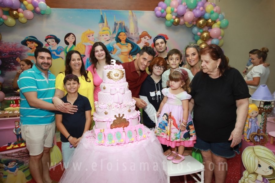 ANIVERSÁRIO DE 3 ANOS DA BELLA – MUNDO KIDS BUFFET - Eloisa Mattos