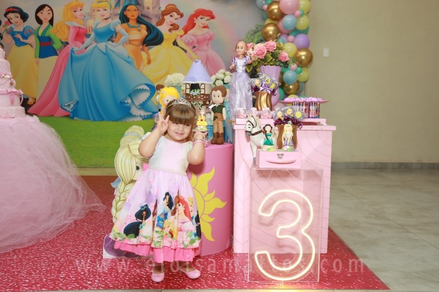 ANIVERSÁRIO DE 3 ANOS DA BELLA – MUNDO KIDS BUFFET - Eloisa Mattos