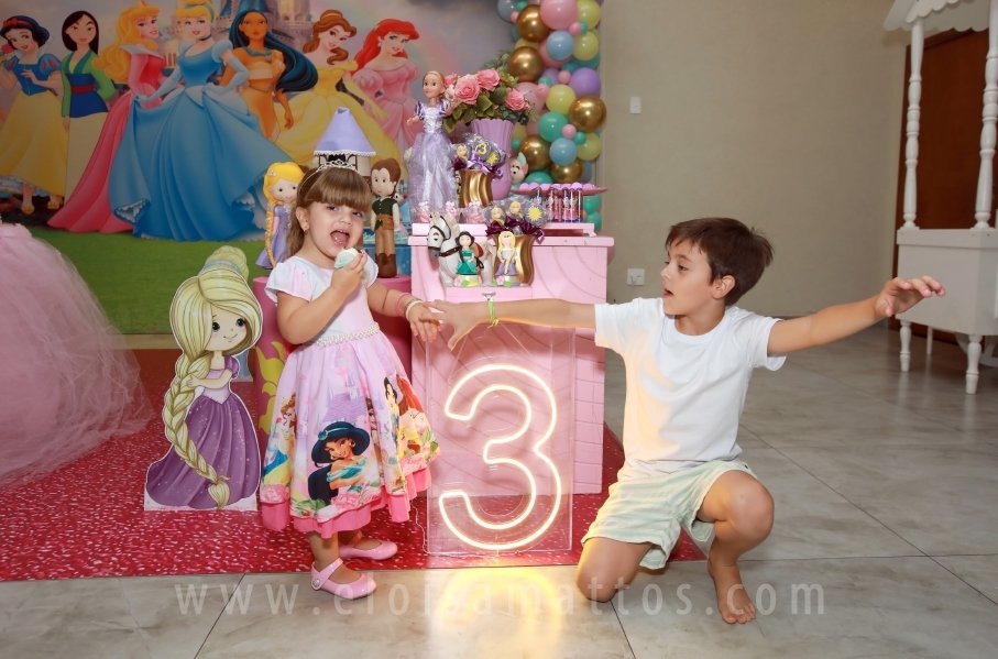 ANIVERSÁRIO DE 3 ANOS DA BELLA – MUNDO KIDS BUFFET - Eloisa Mattos