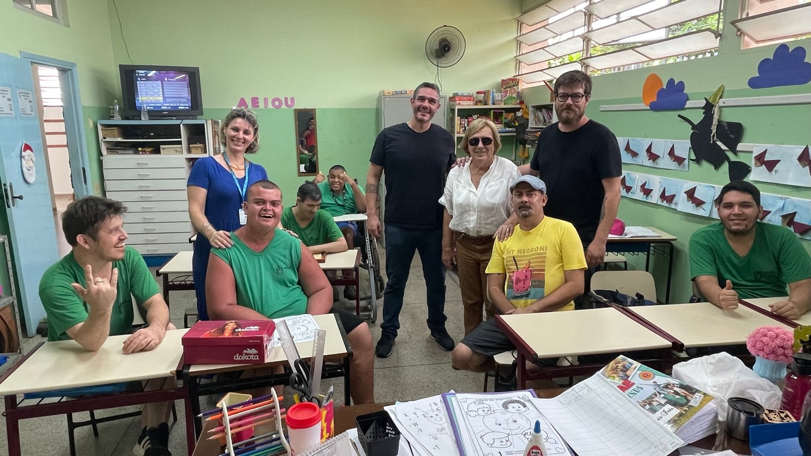 FESTIVAL DO INTERIOR DE CERVEJA ARTESANAL (FICA) TROCA INGRESSOS POR ALIMENTOS EM PROL D APAE - Eloisa Mattos