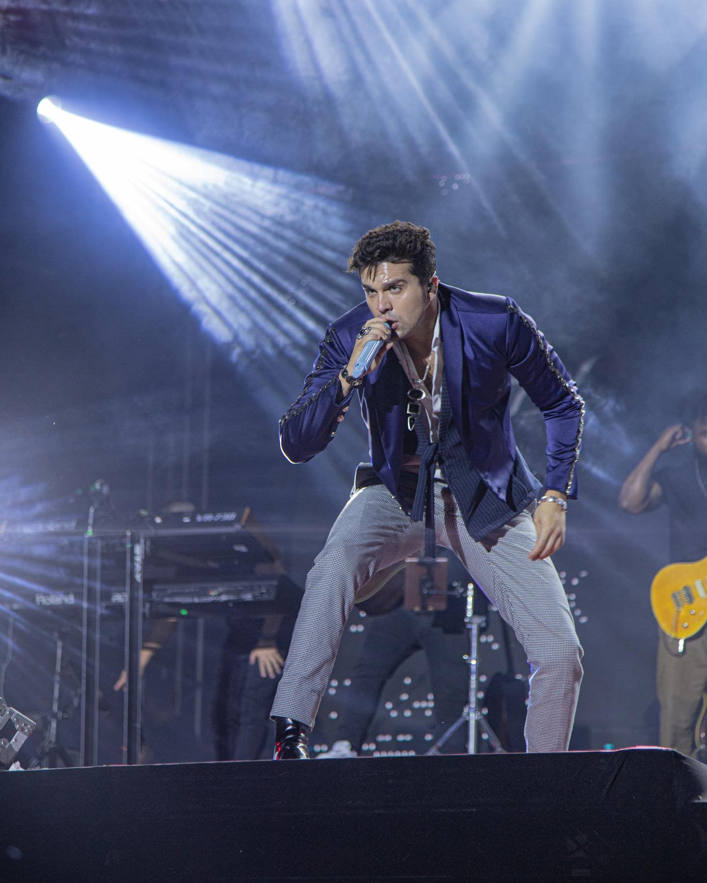 LUAN SANTANA ENCERRA PROGRAMAÇÃO DO FESTIVAL EM OLÍMPIA