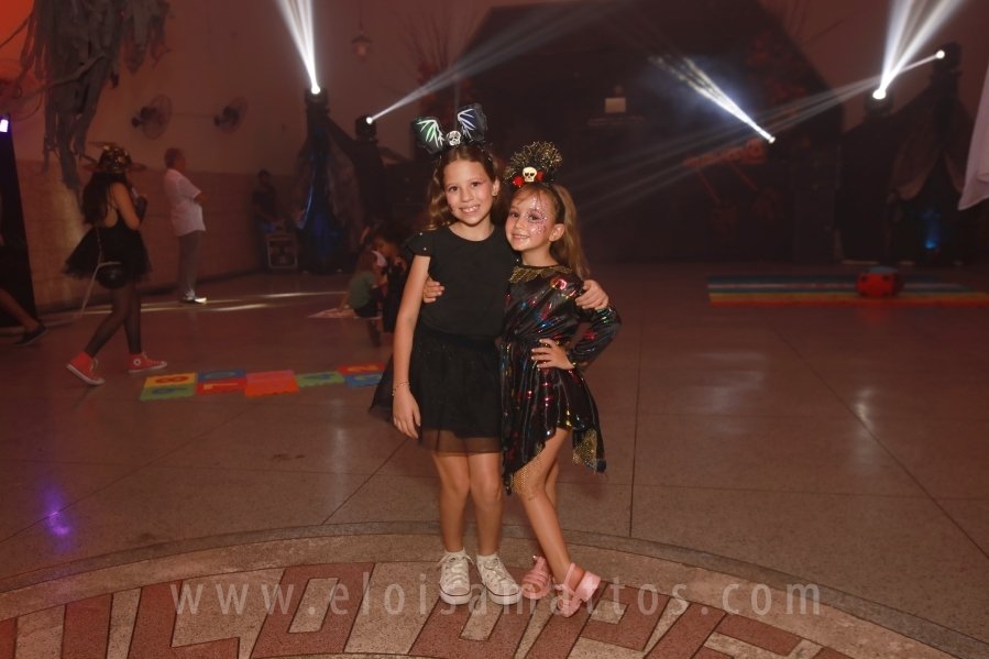 HOUNTED HOUSE – 30ª EDIÇÃO DO HALLOWEEN CNA - Eloisa Mattos