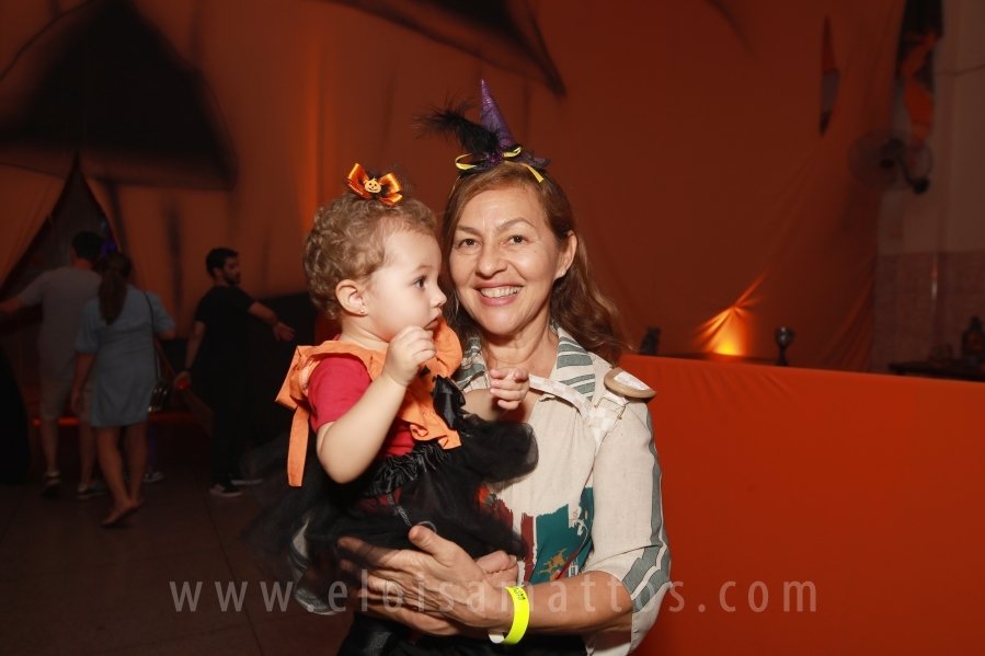 HOUNTED HOUSE – 30ª EDIÇÃO DO HALLOWEEN CNA - Eloisa Mattos