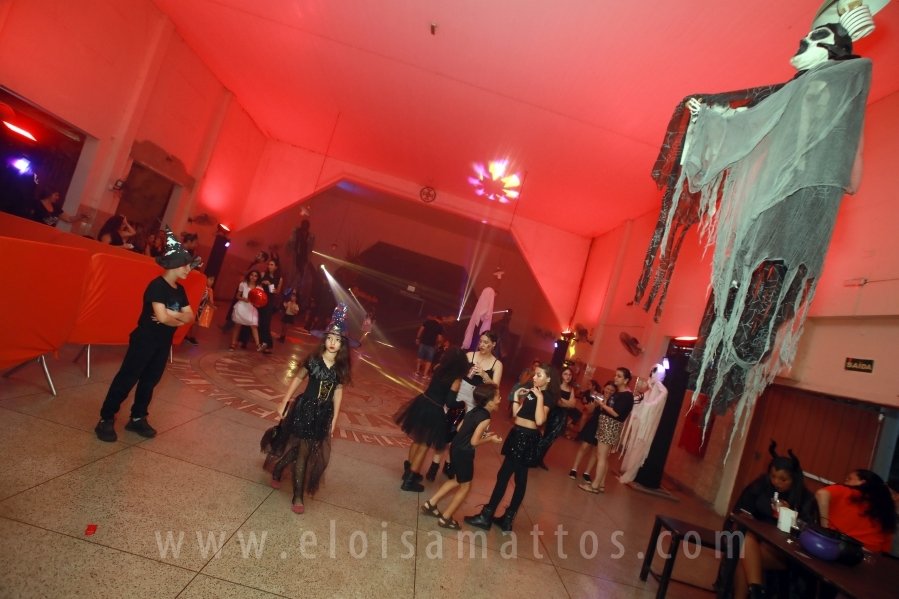 HOUNTED HOUSE – 30ª EDIÇÃO DO HALLOWEEN CNA - Eloisa Mattos