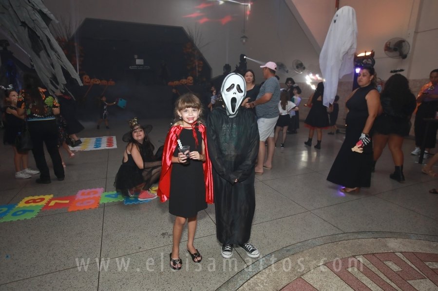 HOUNTED HOUSE – 30ª EDIÇÃO DO HALLOWEEN CNA - Eloisa Mattos