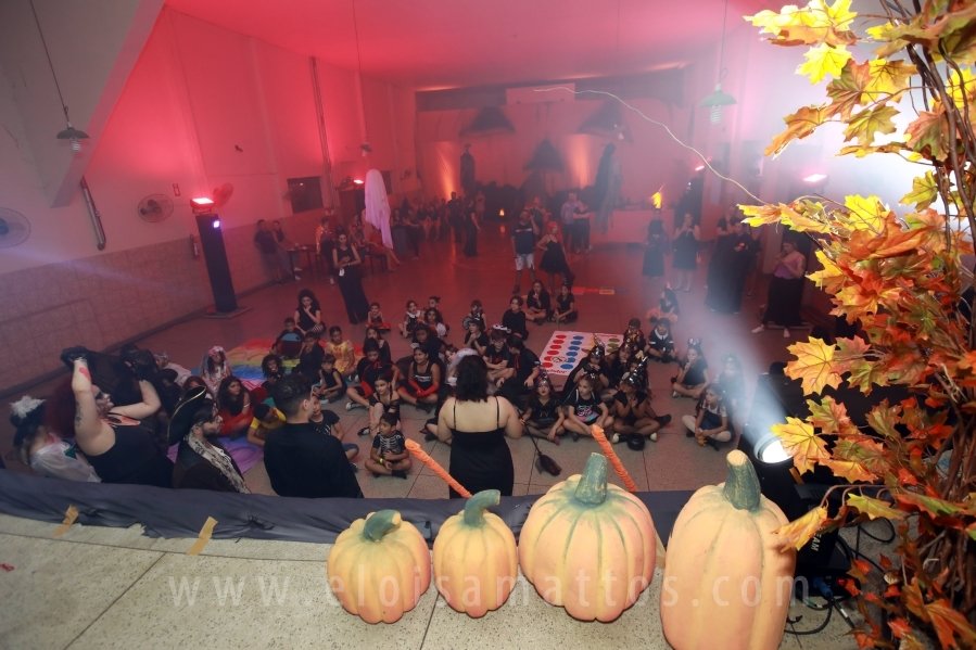 HOUNTED HOUSE – 30ª EDIÇÃO DO HALLOWEEN CNA - Eloisa Mattos