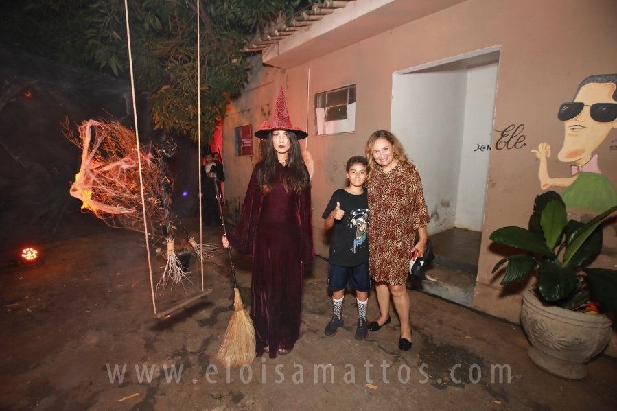 HOUNTED HOUSE – 30ª EDIÇÃO DO HALLOWEEN CNA - Eloisa Mattos