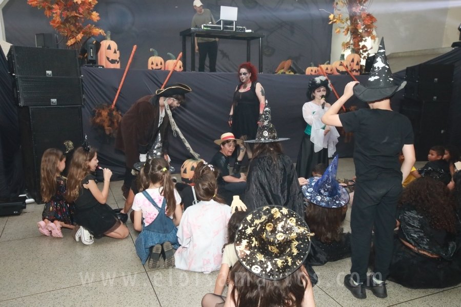HOUNTED HOUSE – 30ª EDIÇÃO DO HALLOWEEN CNA - Eloisa Mattos