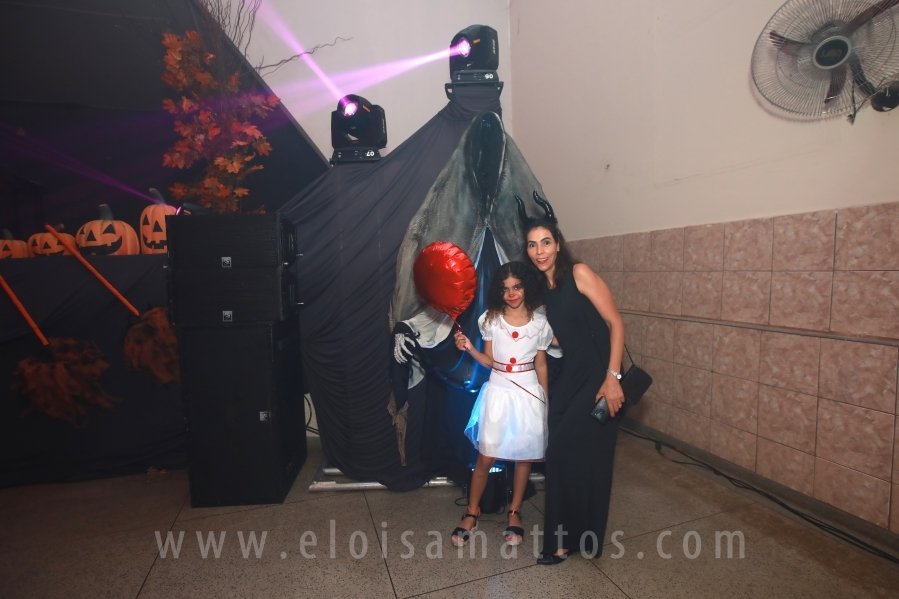 HOUNTED HOUSE – 30ª EDIÇÃO DO HALLOWEEN CNA - Eloisa Mattos