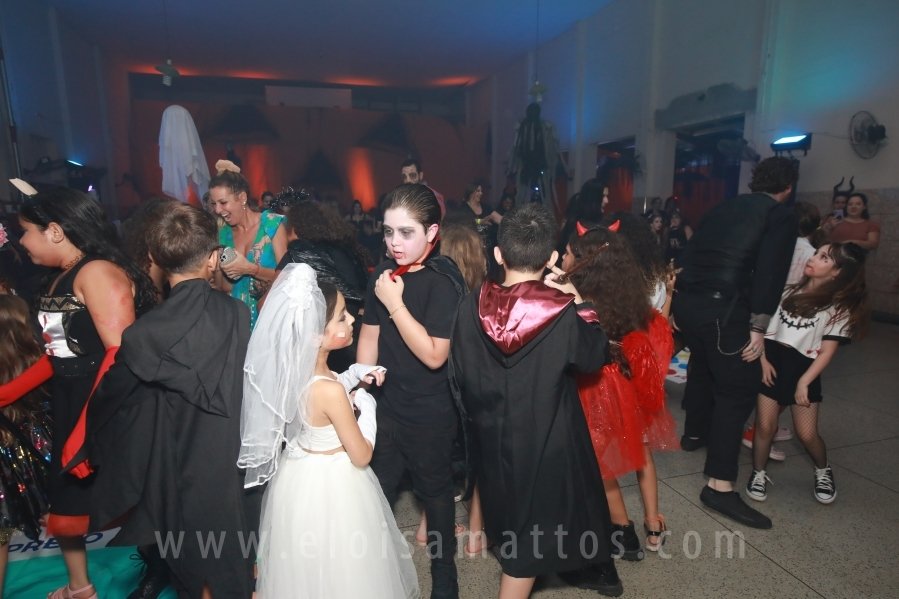 HOUNTED HOUSE – 30ª EDIÇÃO DO HALLOWEEN CNA - Eloisa Mattos