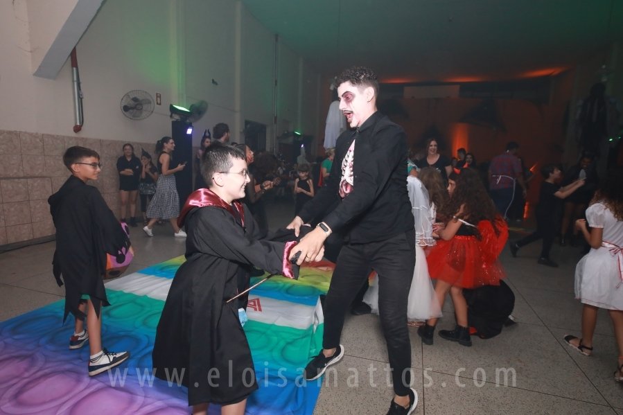 HOUNTED HOUSE – 30ª EDIÇÃO DO HALLOWEEN CNA - Eloisa Mattos