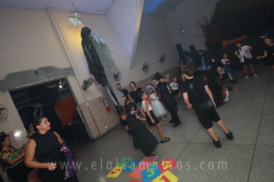 HOUNTED HOUSE – 30ª EDIÇÃO DO HALLOWEEN CNA - Eloisa Mattos