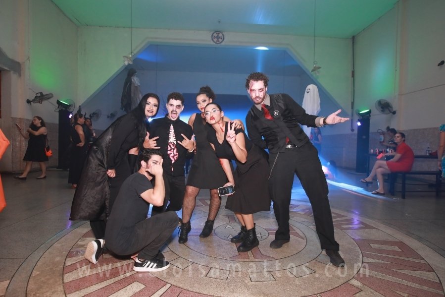 HOUNTED HOUSE – 30ª EDIÇÃO DO HALLOWEEN CNA - Eloisa Mattos