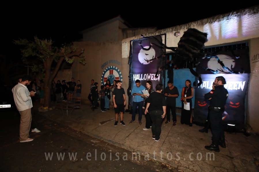 HOUNTED HOUSE – 30ª EDIÇÃO DO HALLOWEEN CNA - Eloisa Mattos