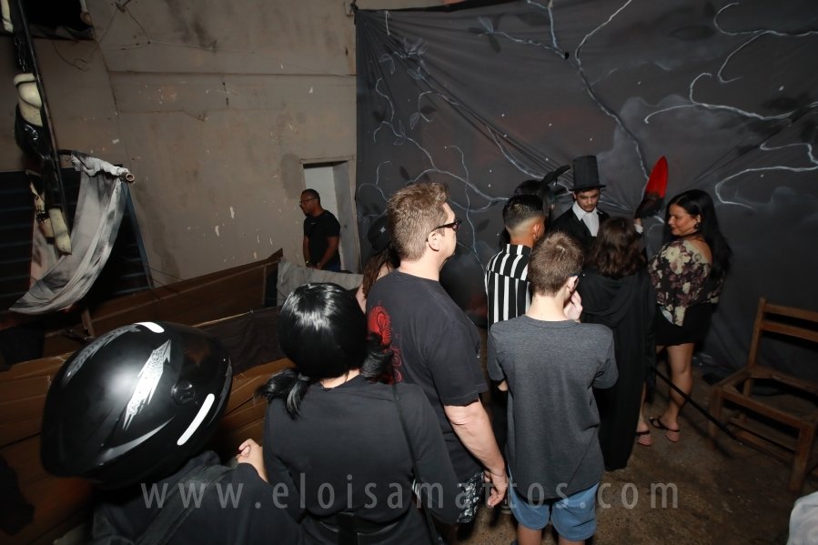 HOUNTED HOUSE – 30ª EDIÇÃO DO HALLOWEEN CNA - Eloisa Mattos