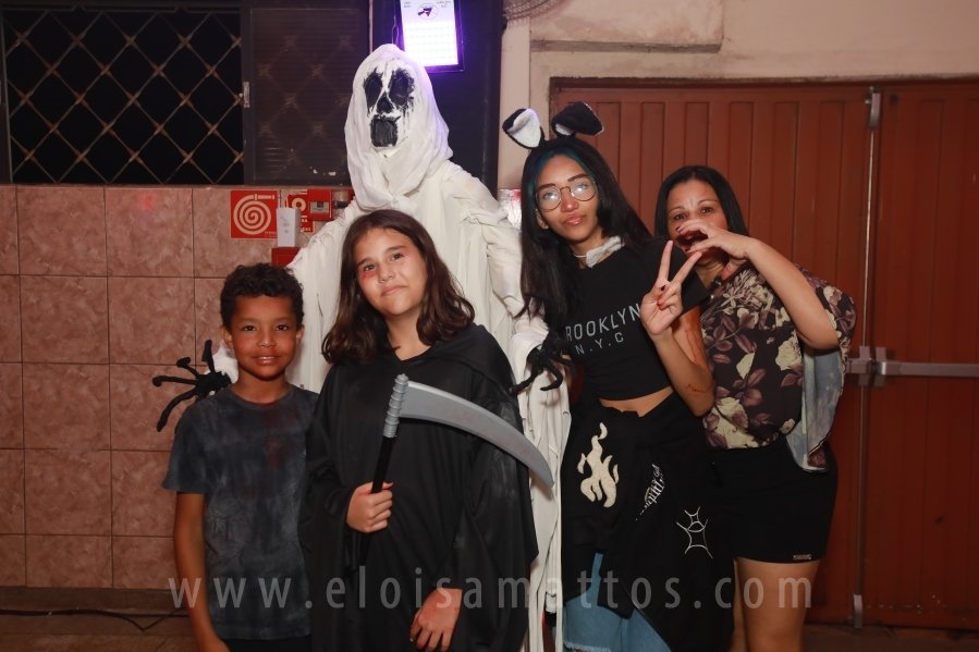 HOUNTED HOUSE – 30ª EDIÇÃO DO HALLOWEEN CNA - Eloisa Mattos