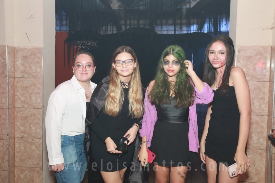 HOUNTED HOUSE – 30ª EDIÇÃO DO HALLOWEEN CNA - Eloisa Mattos