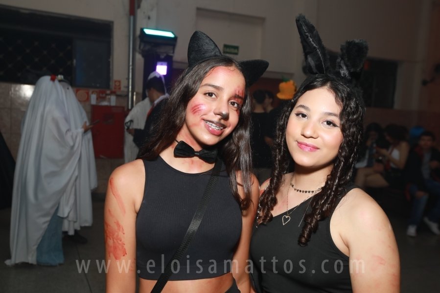 HOUNTED HOUSE – 30ª EDIÇÃO DO HALLOWEEN CNA - Eloisa Mattos