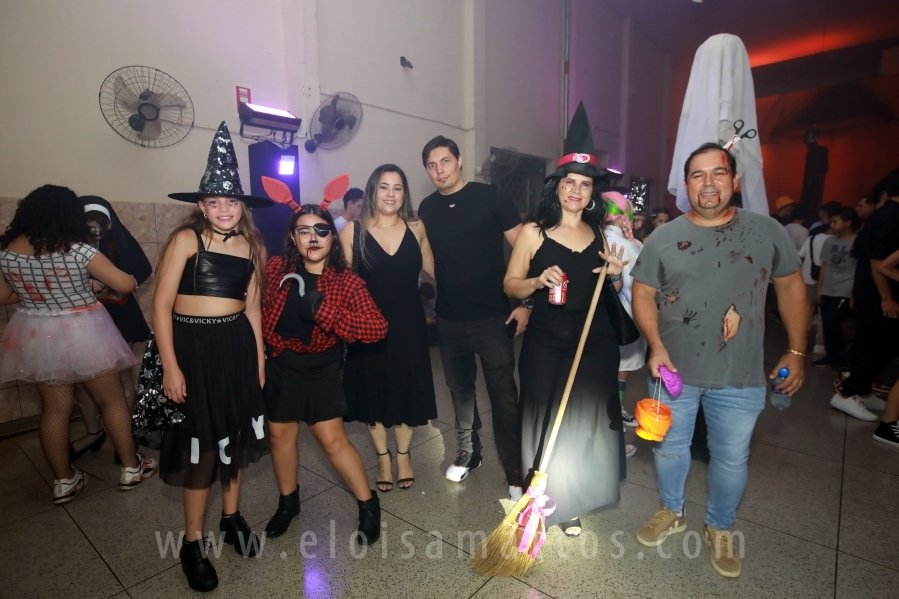 HOUNTED HOUSE – 30ª EDIÇÃO DO HALLOWEEN CNA - Eloisa Mattos