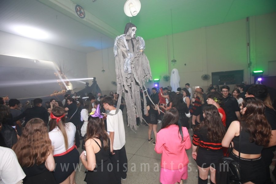 HOUNTED HOUSE – 30ª EDIÇÃO DO HALLOWEEN CNA - Eloisa Mattos
