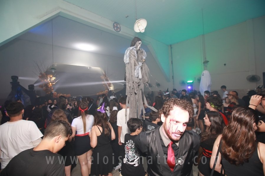 HOUNTED HOUSE – 30ª EDIÇÃO DO HALLOWEEN CNA - Eloisa Mattos