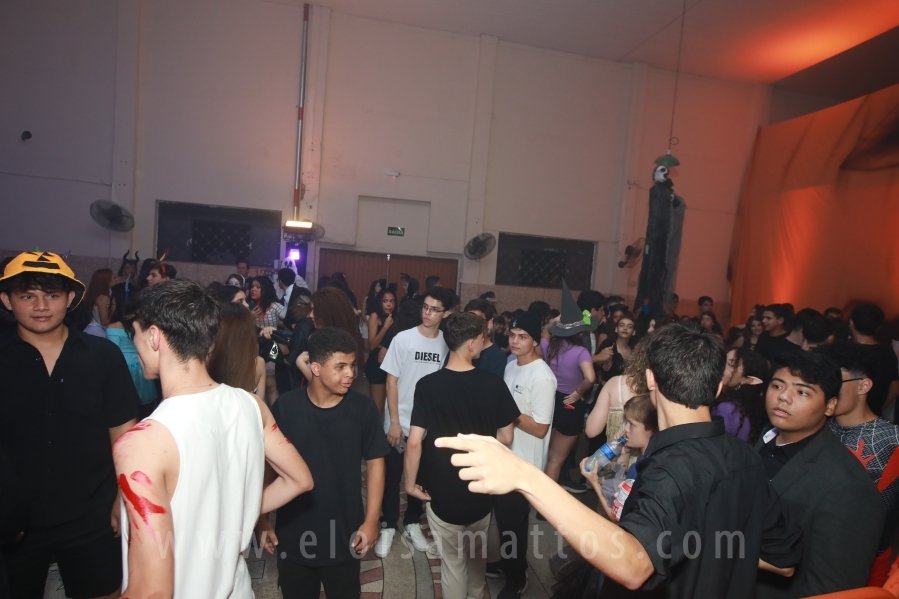HOUNTED HOUSE – 30ª EDIÇÃO DO HALLOWEEN CNA - Eloisa Mattos